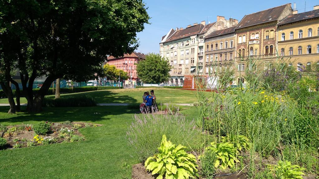 Cuki Apartment Budapest Eksteriør bilde